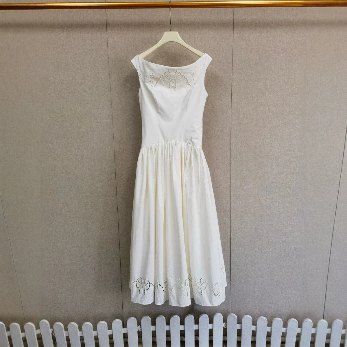 Edelisse Embroidered Maxi Dress