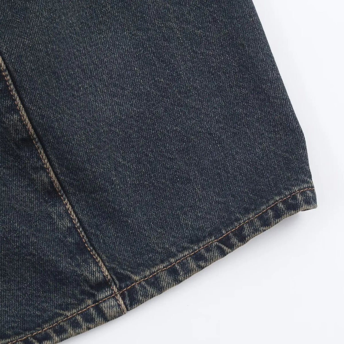 Henrike Whiskered Barrel Jeans