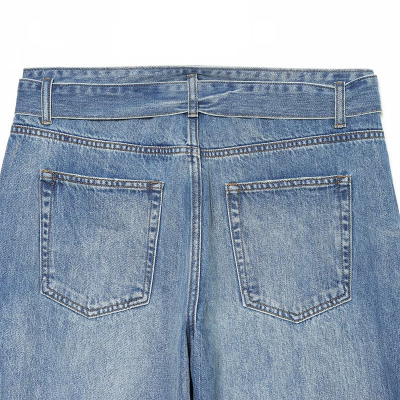 Pleated Wide Leg Jeans