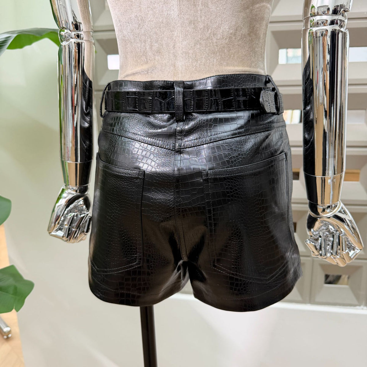 Rhea Faux-Leather Set