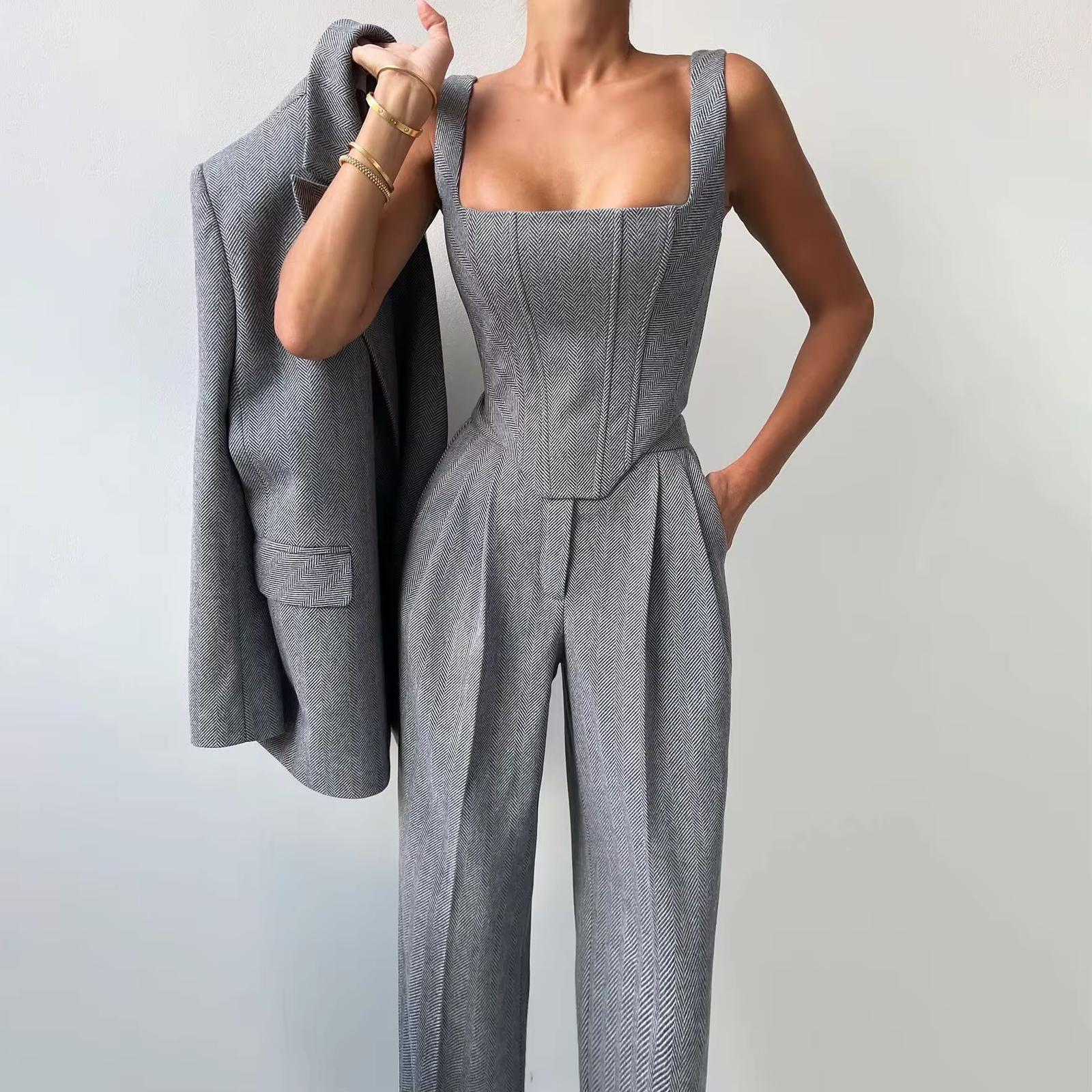 Triple grey set