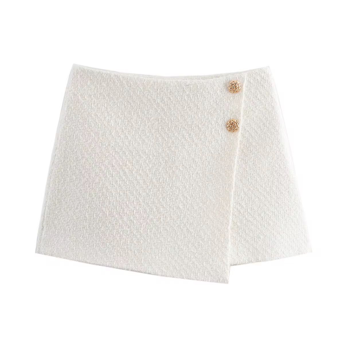 White pleated skorts