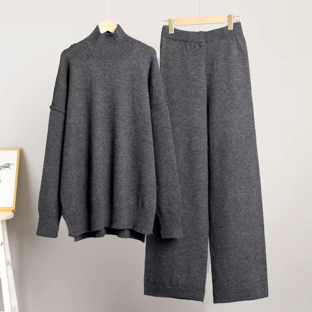 Pullover sweater pants set