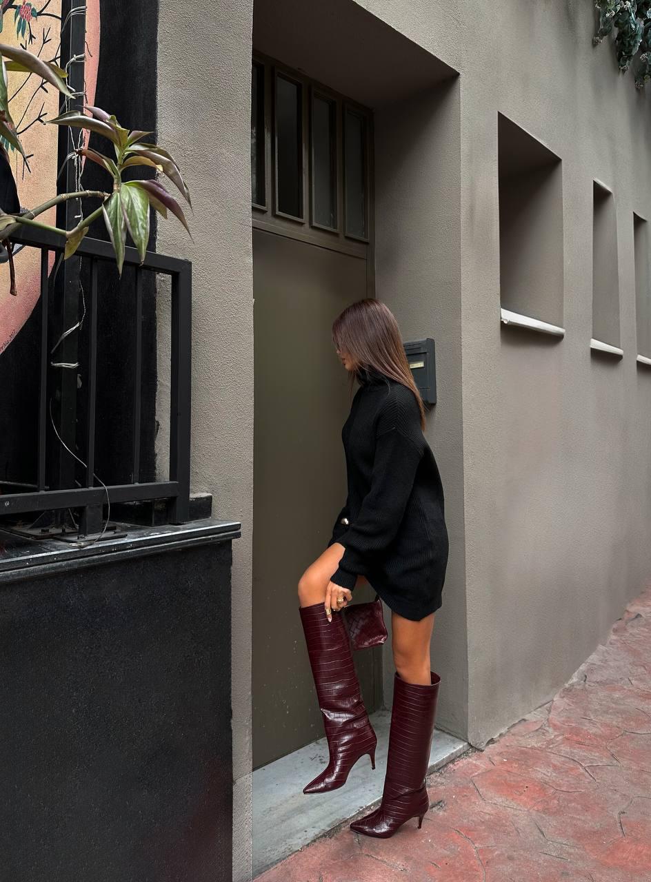 Vada Oversize Turtleneck Sweater