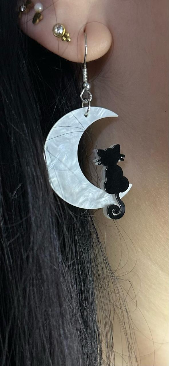 Luna Earrings