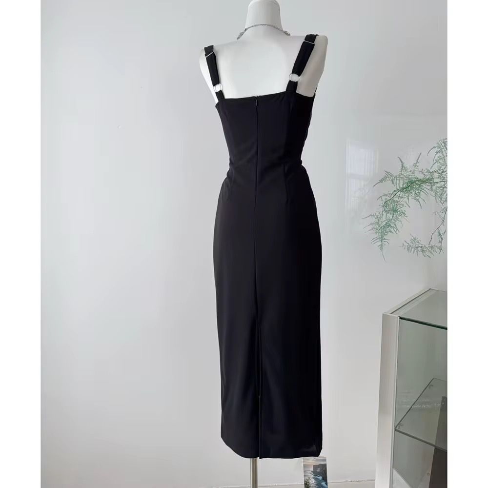 Lace Muse Midi Dress