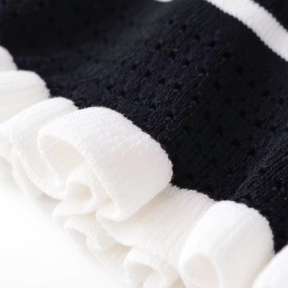 Ruffle Edge Charm Blouse