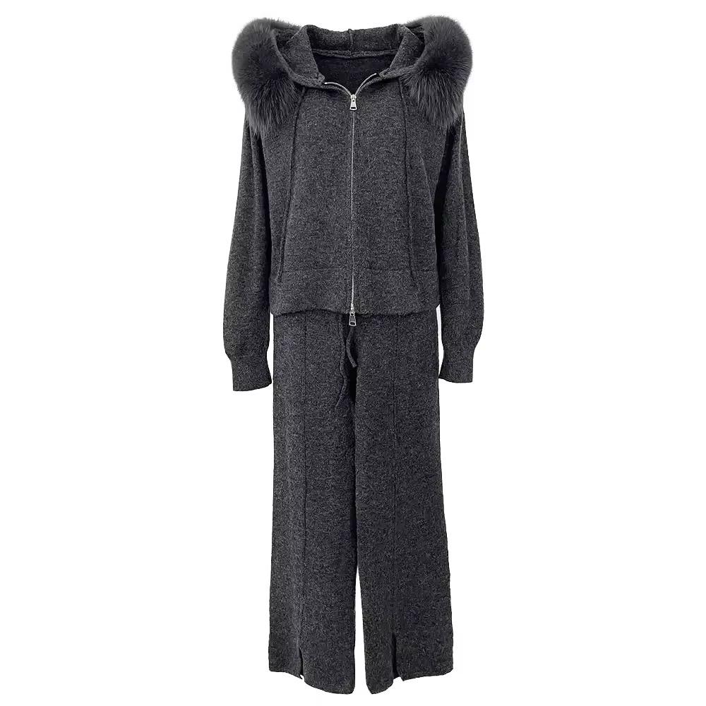 Luxe Fox Fur Hooded Lounge Se
