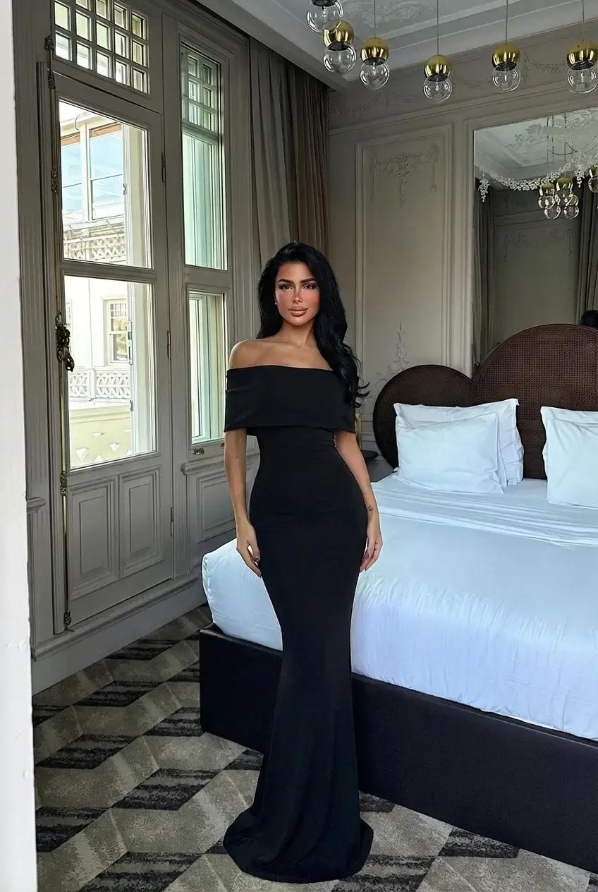 Vanya One Sleeve Dress