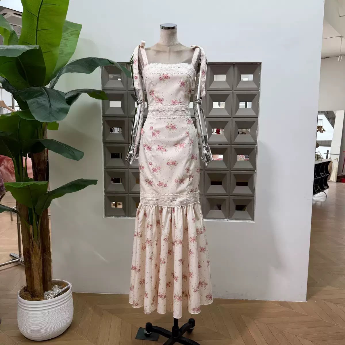 Fleurine Fishtail Maxi Dress
