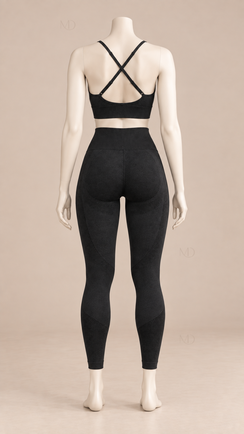 Ryla Seamless Yoga Set — Black mannequin back