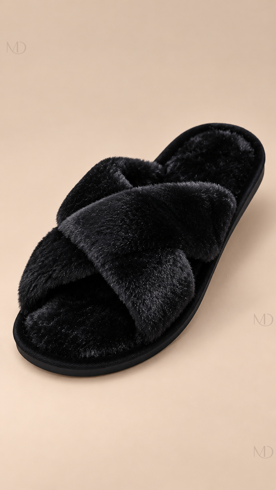 Calliope Crisscross Slide — Black product only