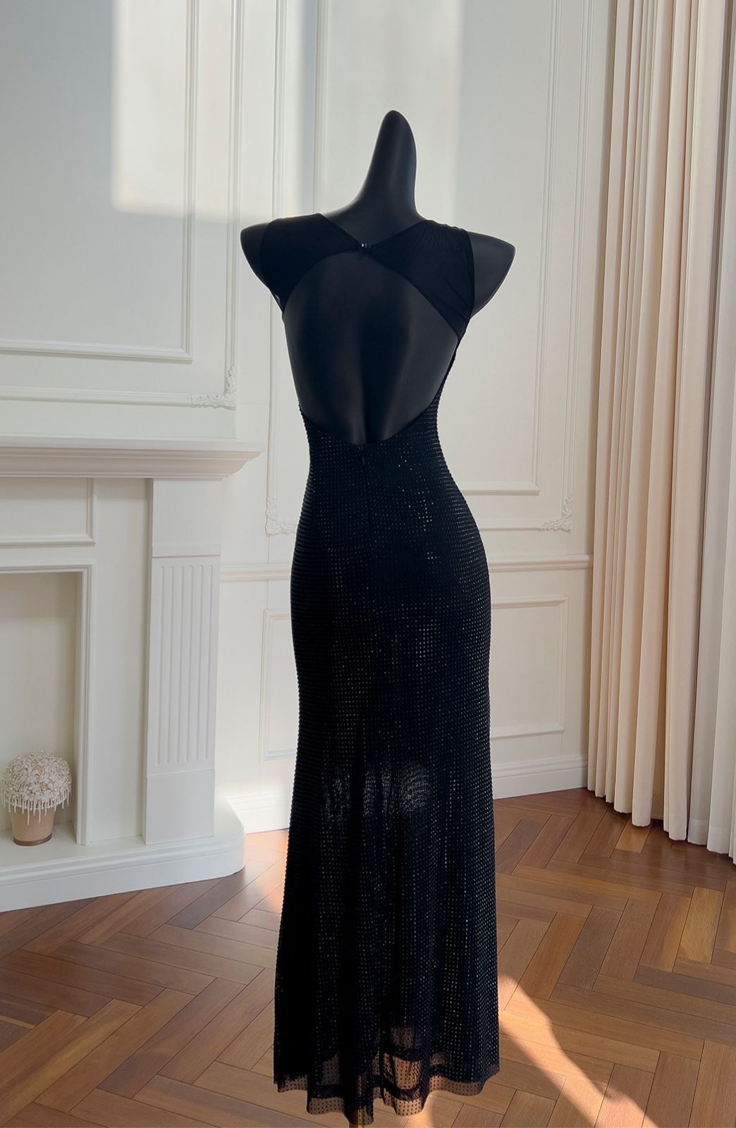 fustan i zi me strass