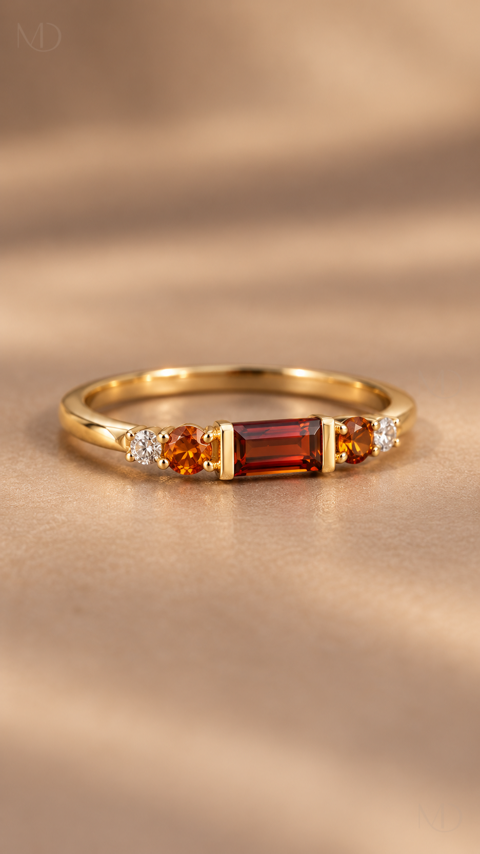 Cintra gold baguette ring product close-up