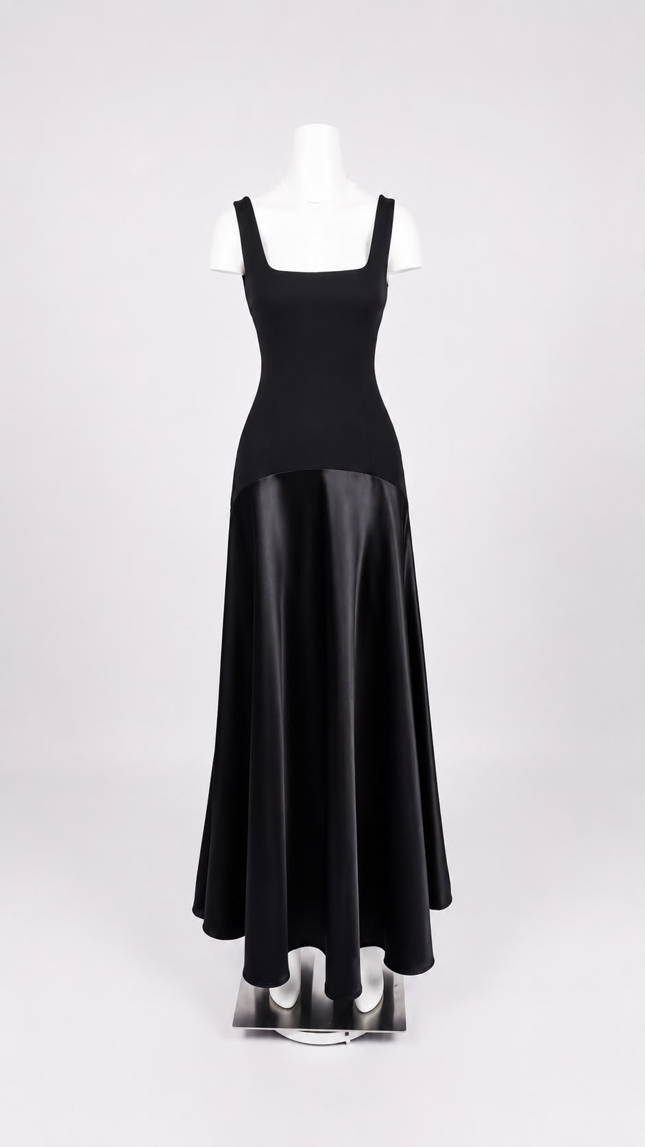 Elaris Backless A-Line Gown