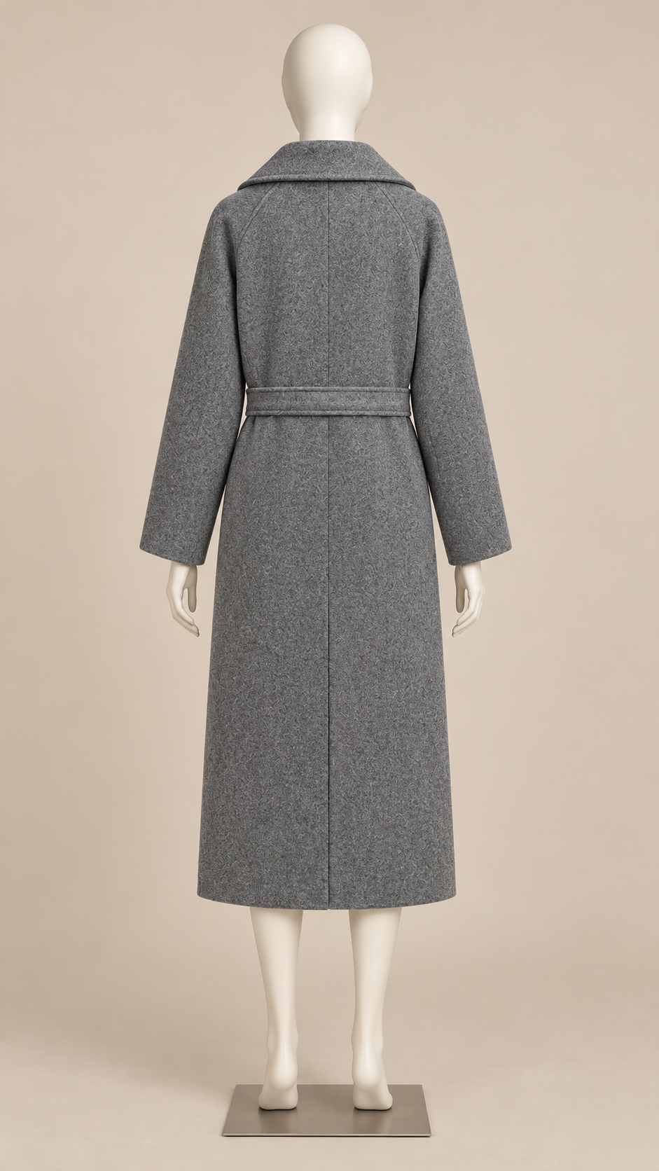 Hesper Raglan Coat — Gray mannequin back