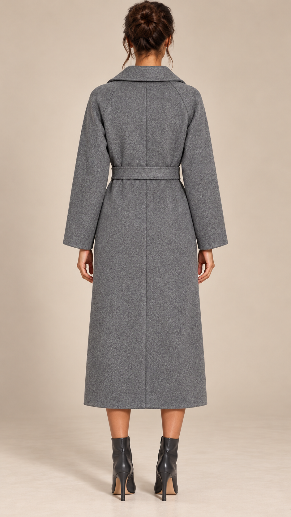 Hesper Raglan Coat — Gray model back