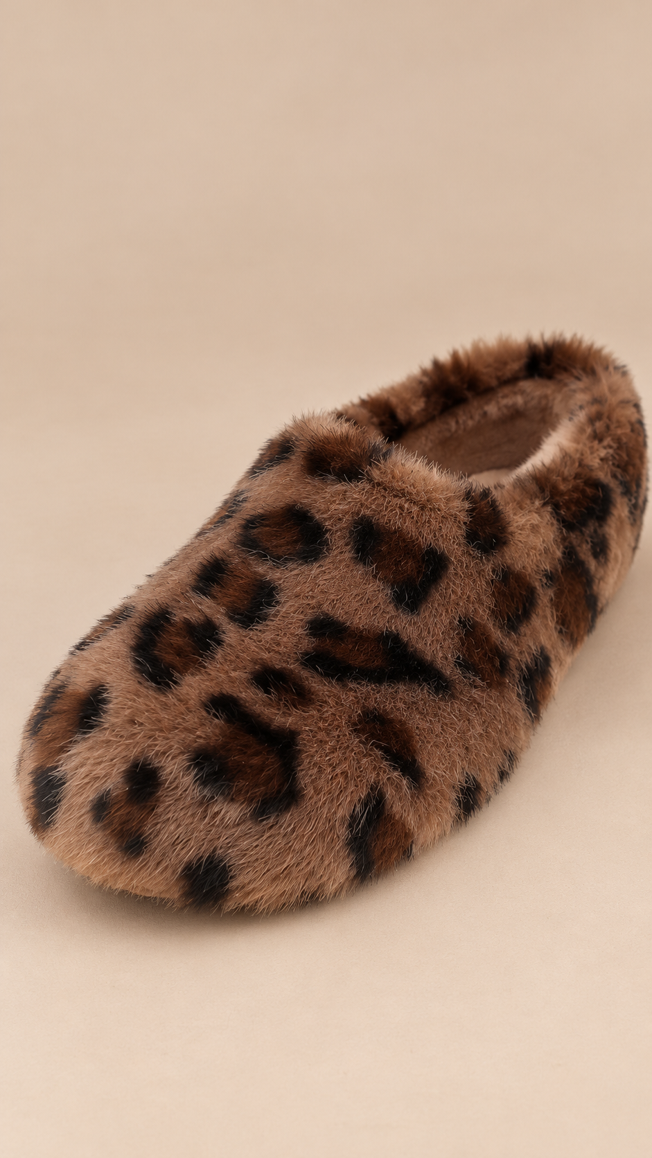 Gisella Teddy-Fleece Mule — Leopard print shoe detail