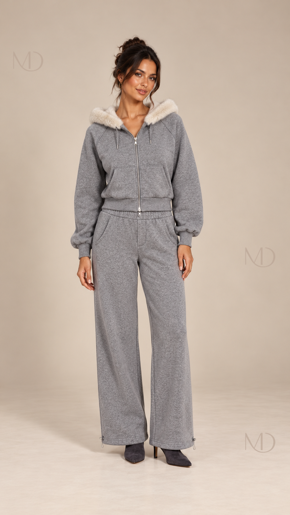 Brynja Fur-Hood Set — Light Gray model front