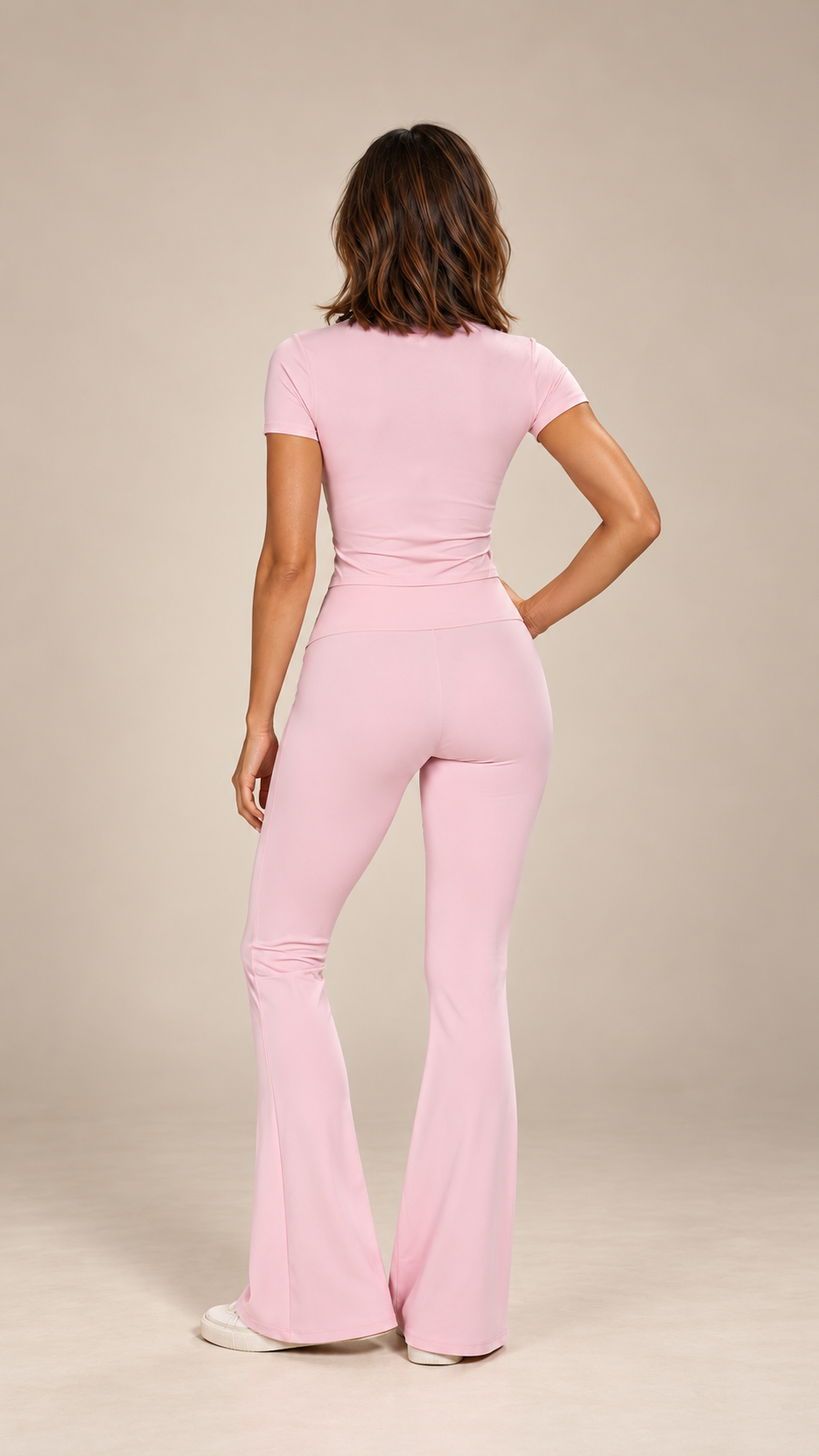 Odalys V-Waist Flare Set — Light Pink model back