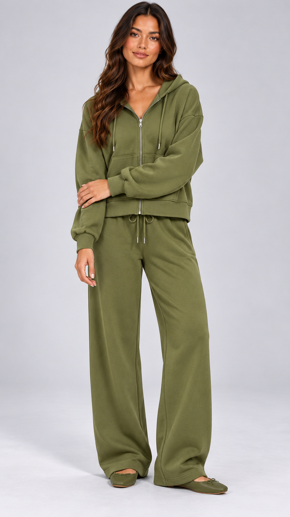 Rozalia Zip-Hoodie Set — Military green model front