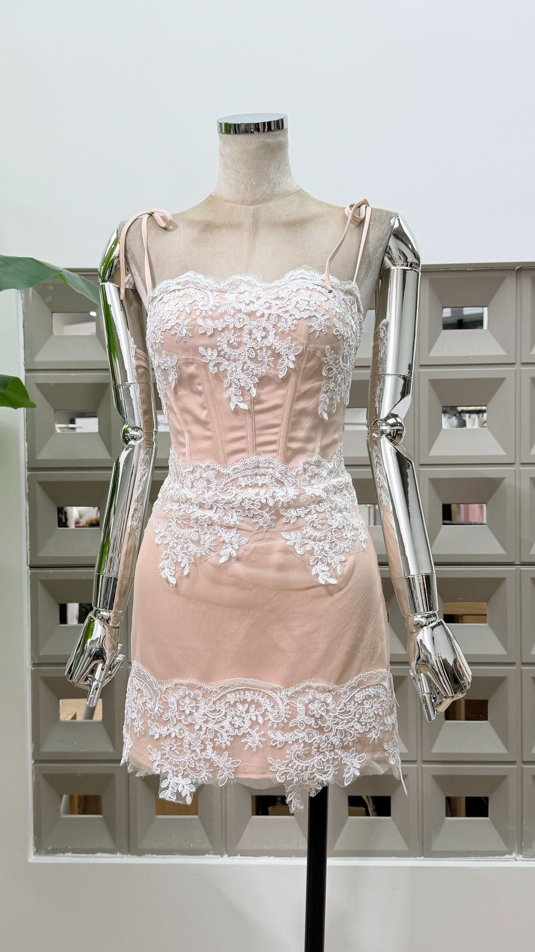 Amazon backless lace appliqué tie-strap boned bodycon dress + knitted lace trim shawl — 4