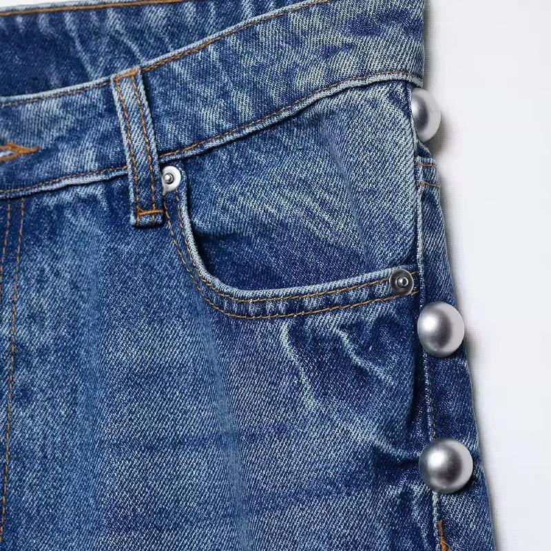 The Élora Denim