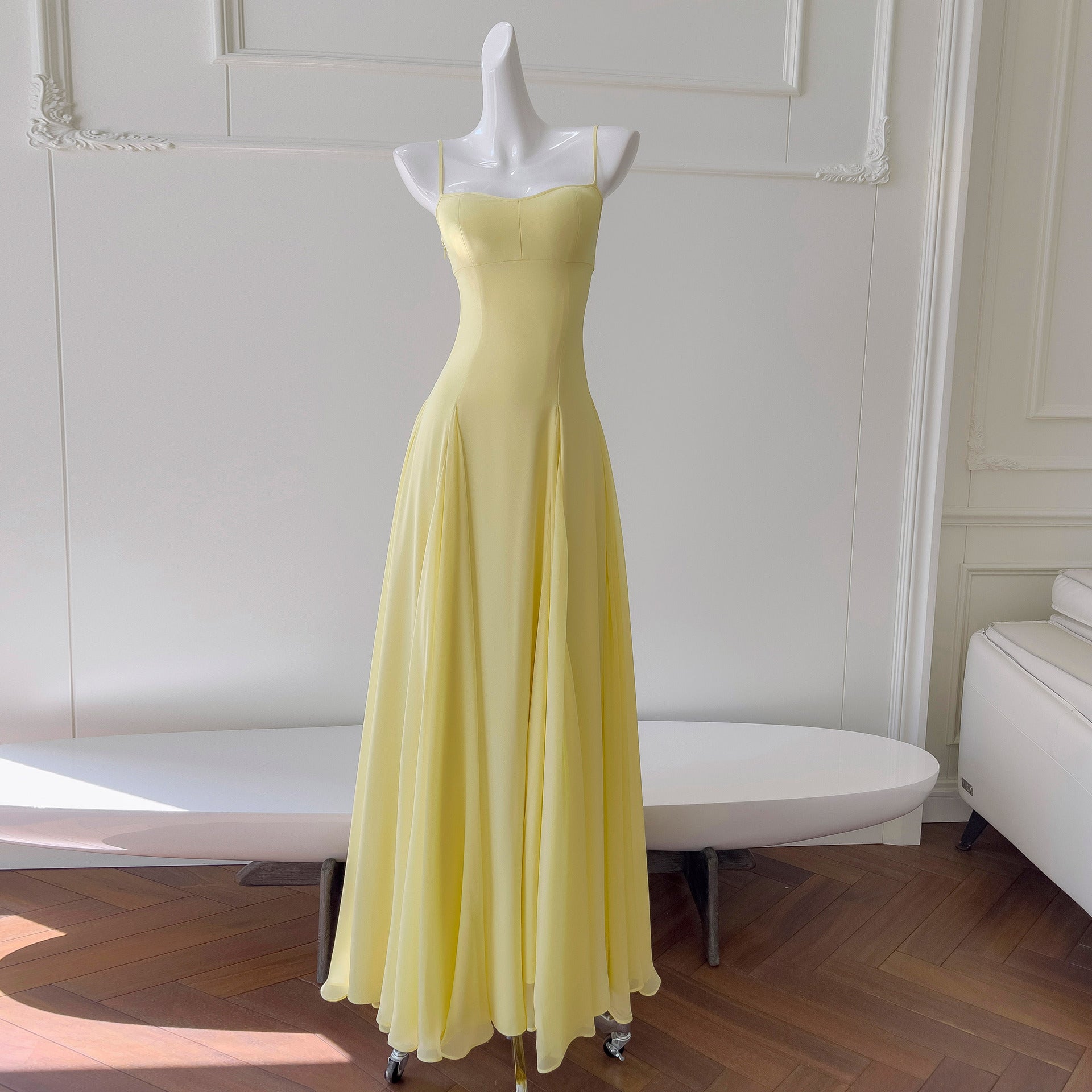 Soléane Heart-Neck Maxi Dress