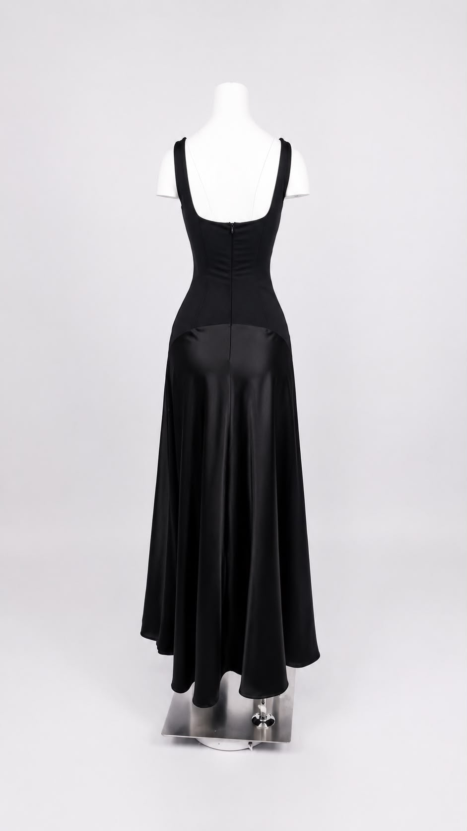Elaris Backless A-Line Gown