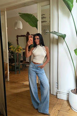 High-Waisted Jeans
