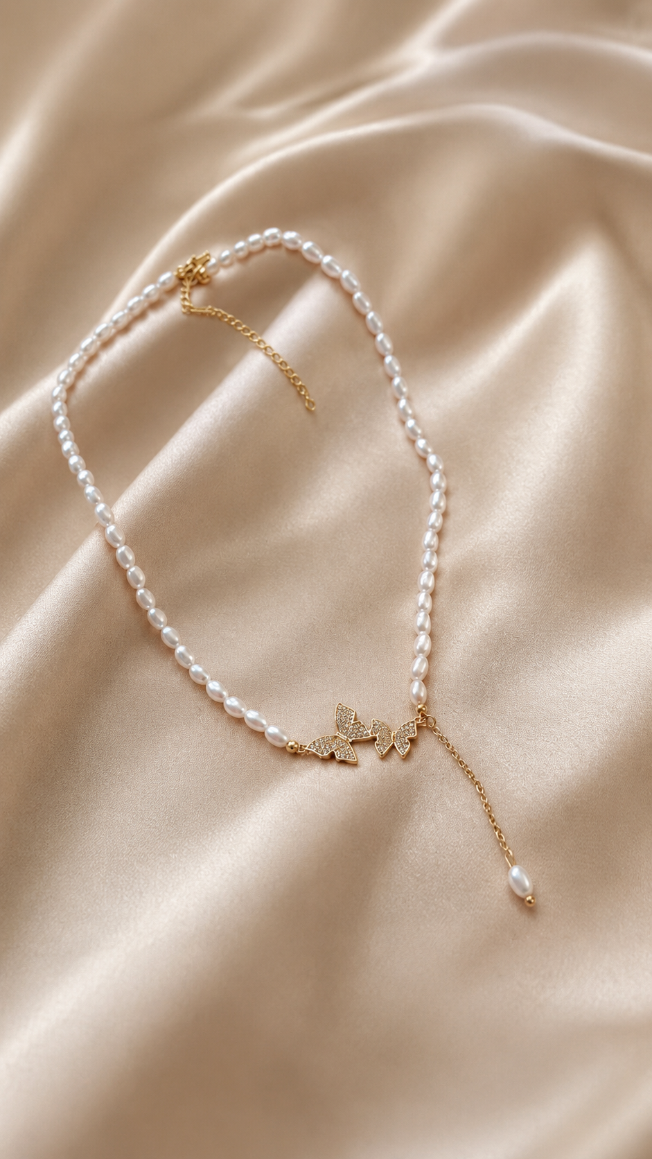 Papillon Pearl and Crystal Butterfly Necklace