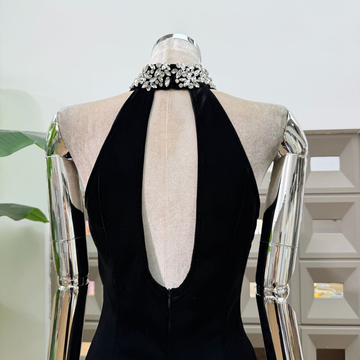 Noemi Crystal-Collar Mini