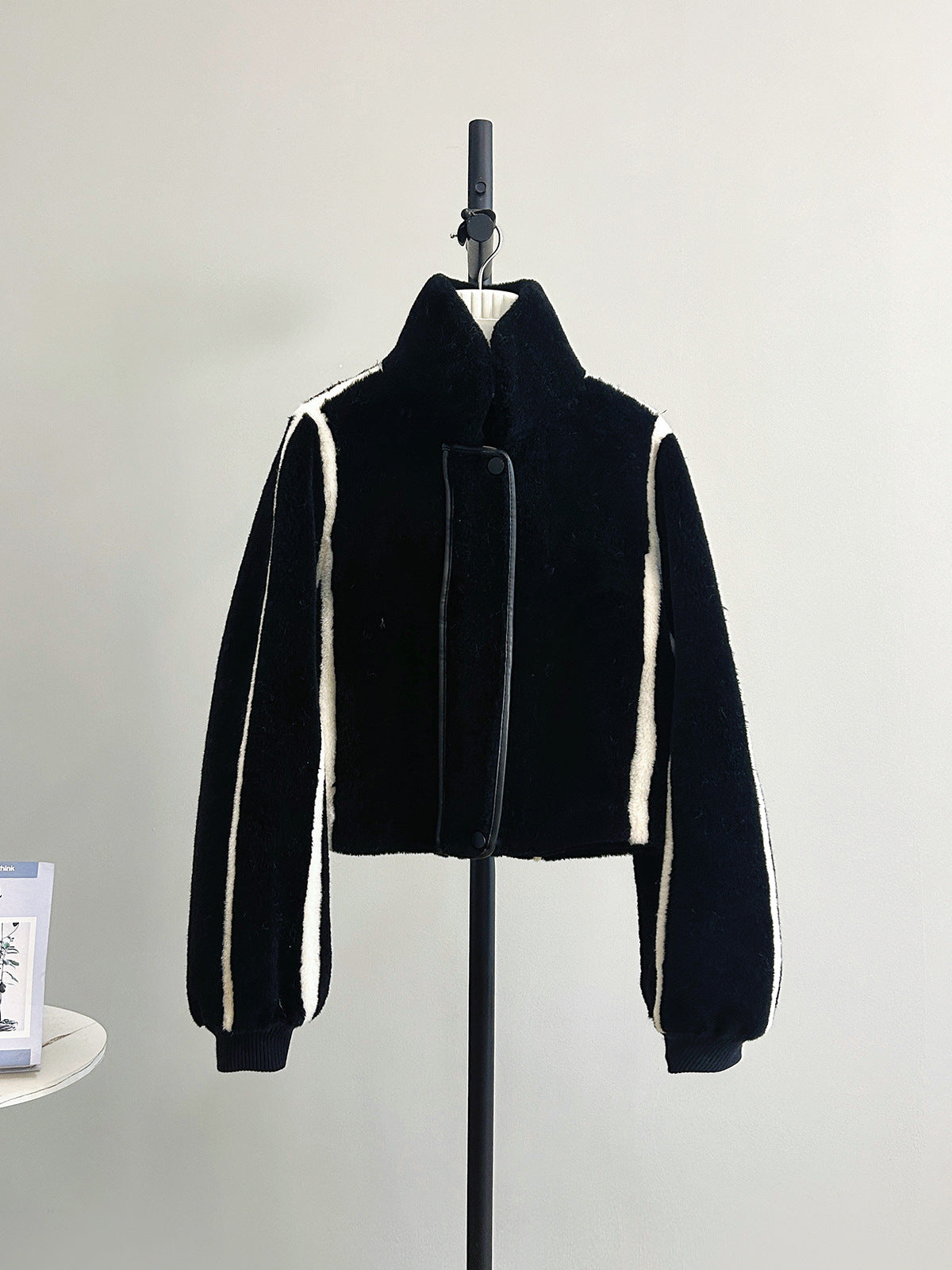 Leocadia Contrast-Seam Jacket
