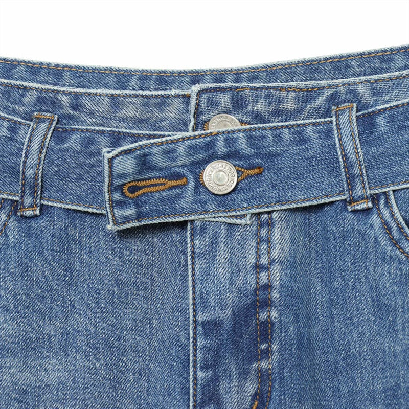 Pleated Wide Leg Jeans