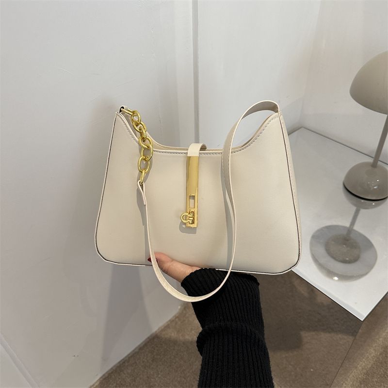 Chain Link Hobo Shoulder Bag