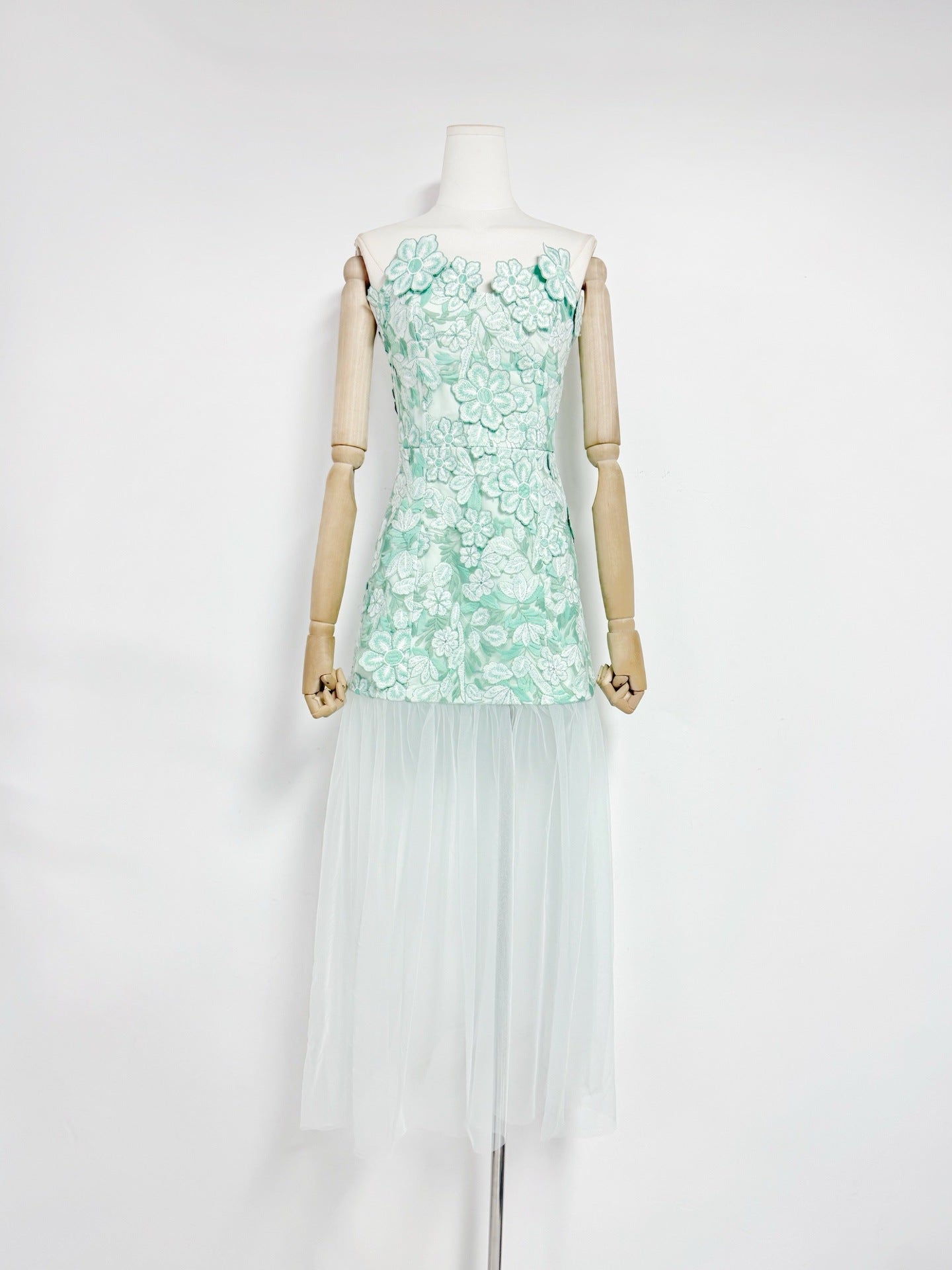 Verbena Guipure Lace and Tulle Maxi Dress