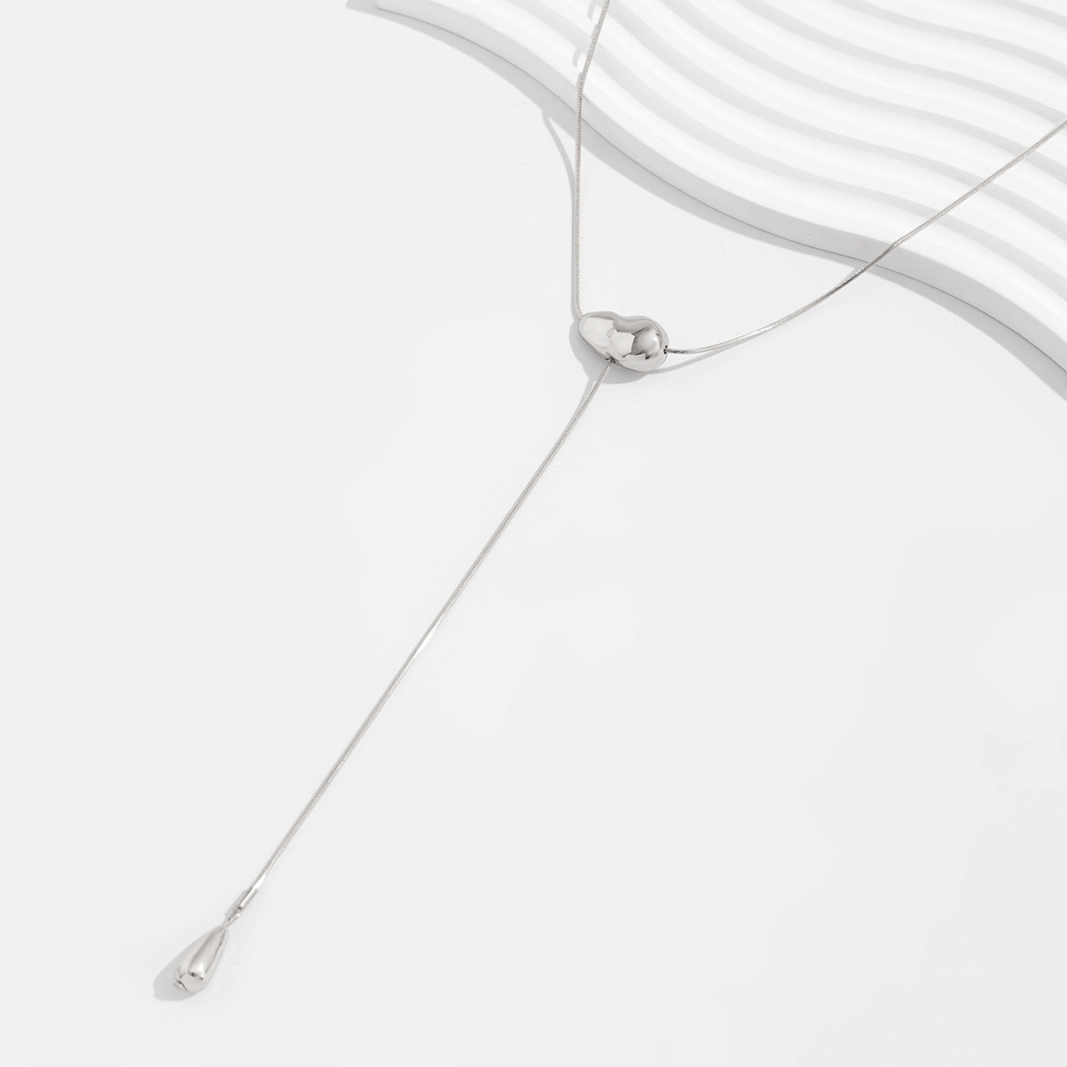 Sable Lariat Drop Necklace
