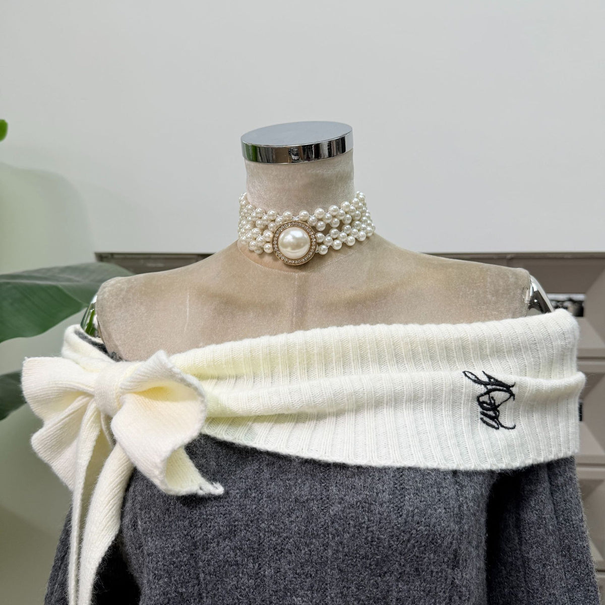 Odette Bow Bardot Mini