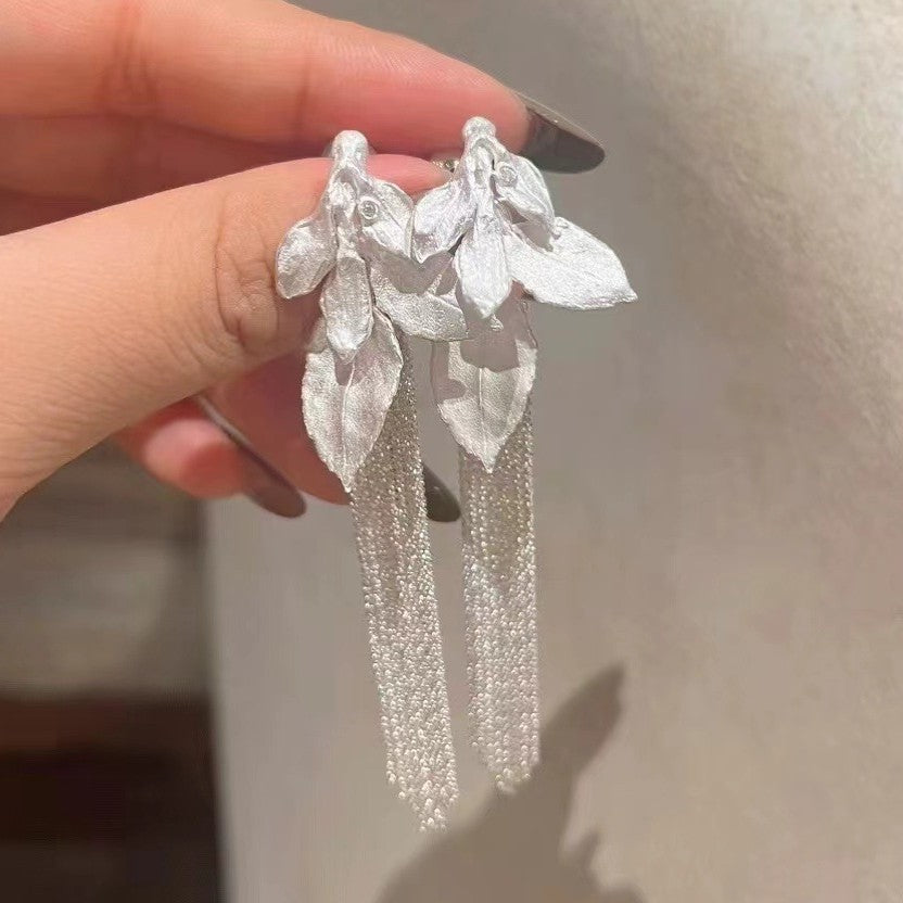 Leaf Tassel Drop Earrings