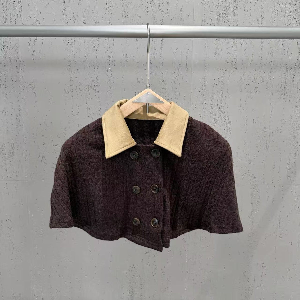 Yuzu Cable Knit Capelet Set