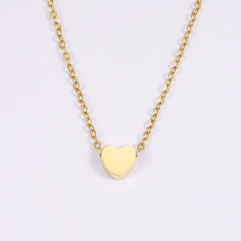 Petite Heart Pendant Choker