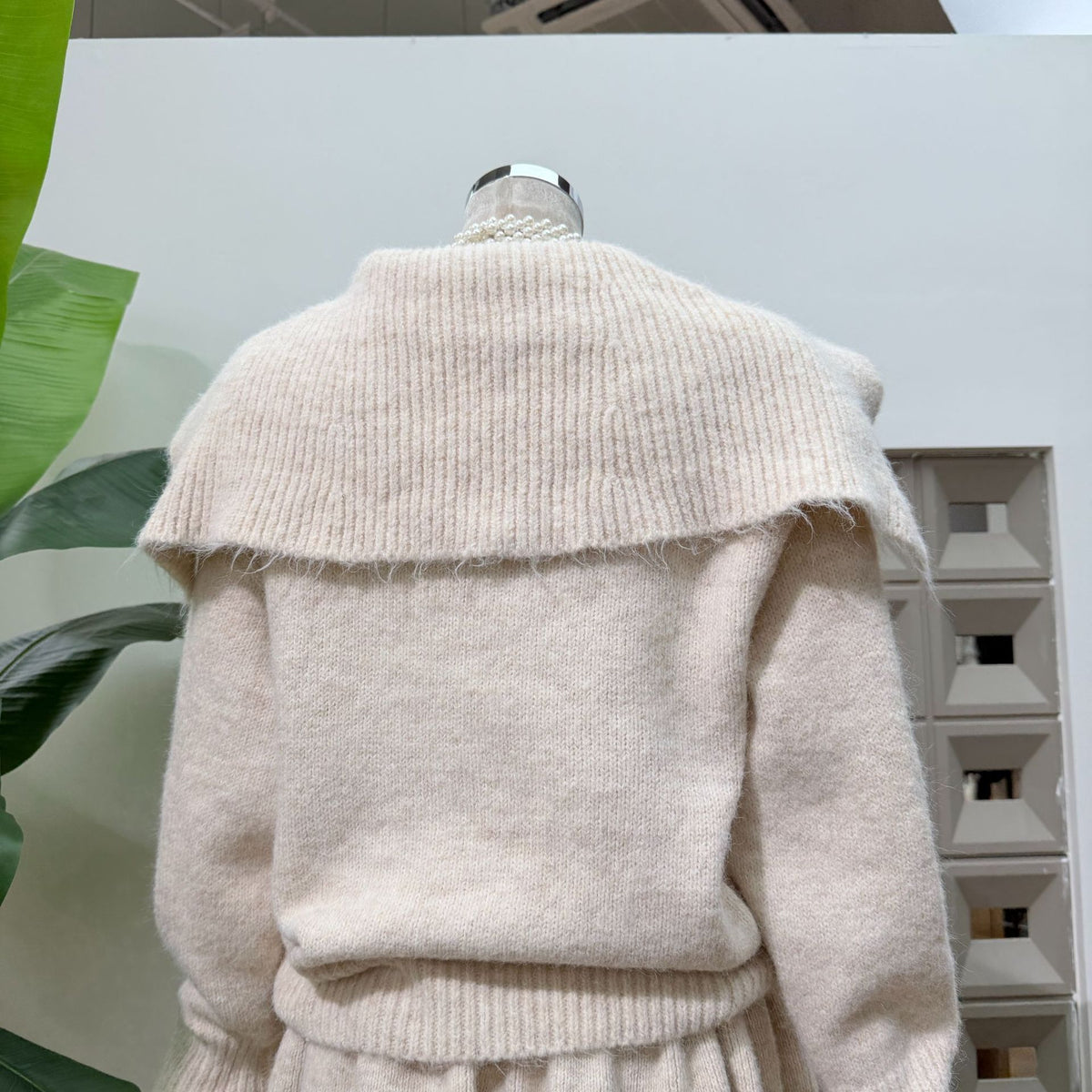 Wren Shawl-Collar Knit Set