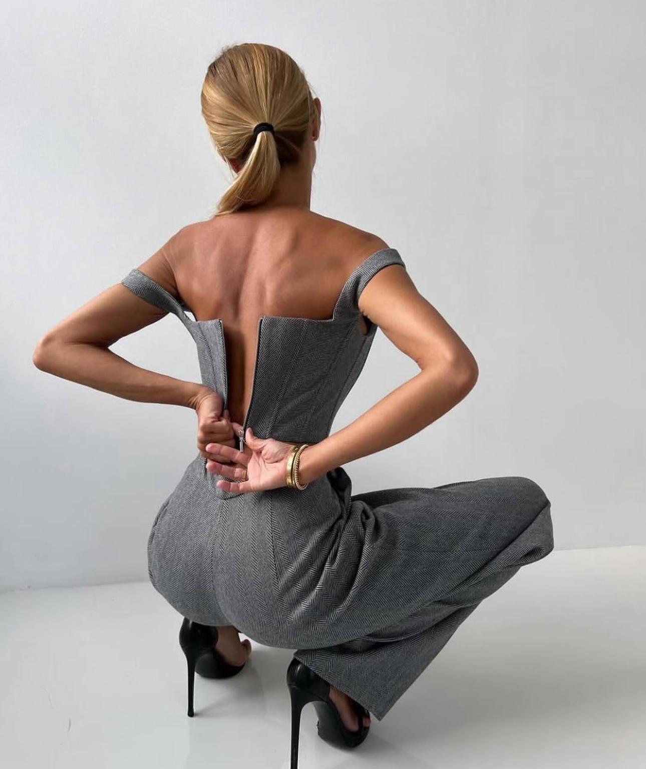 Triple grey set