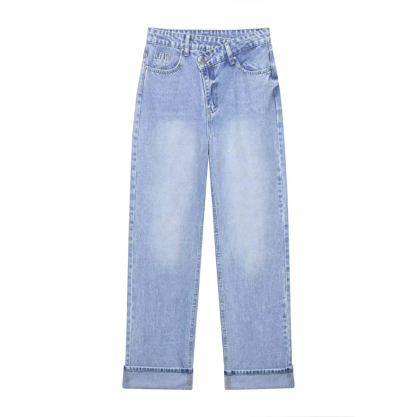 Straight Jeans