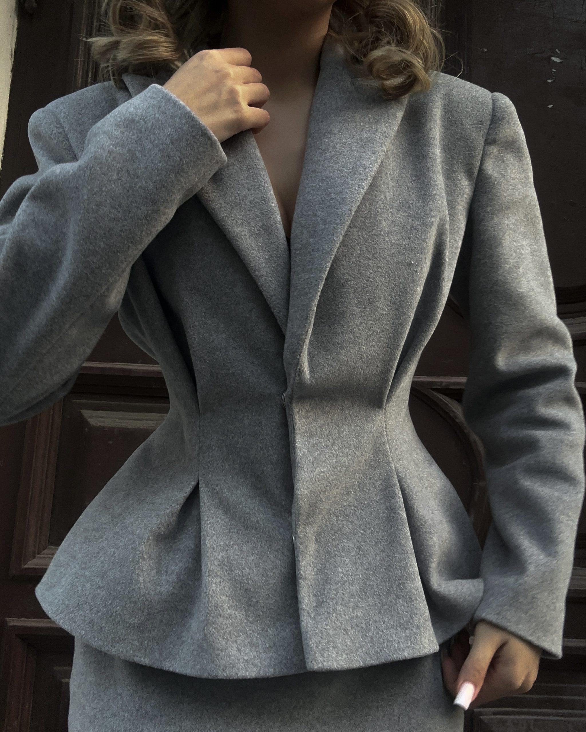 Vienna Elegance Suit
