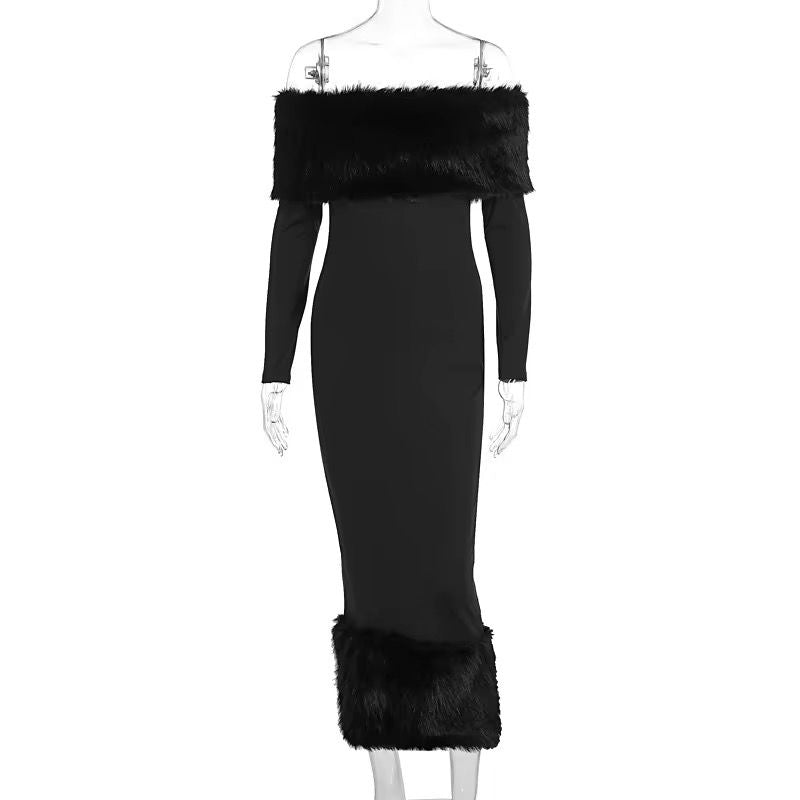 VillaNelle Long Dress