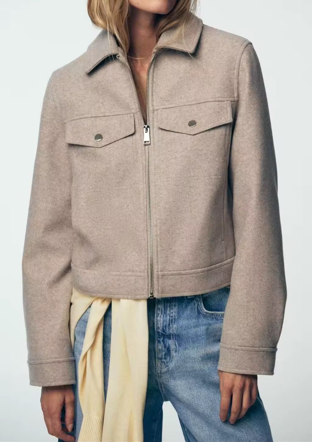 Sleeve soft jacket