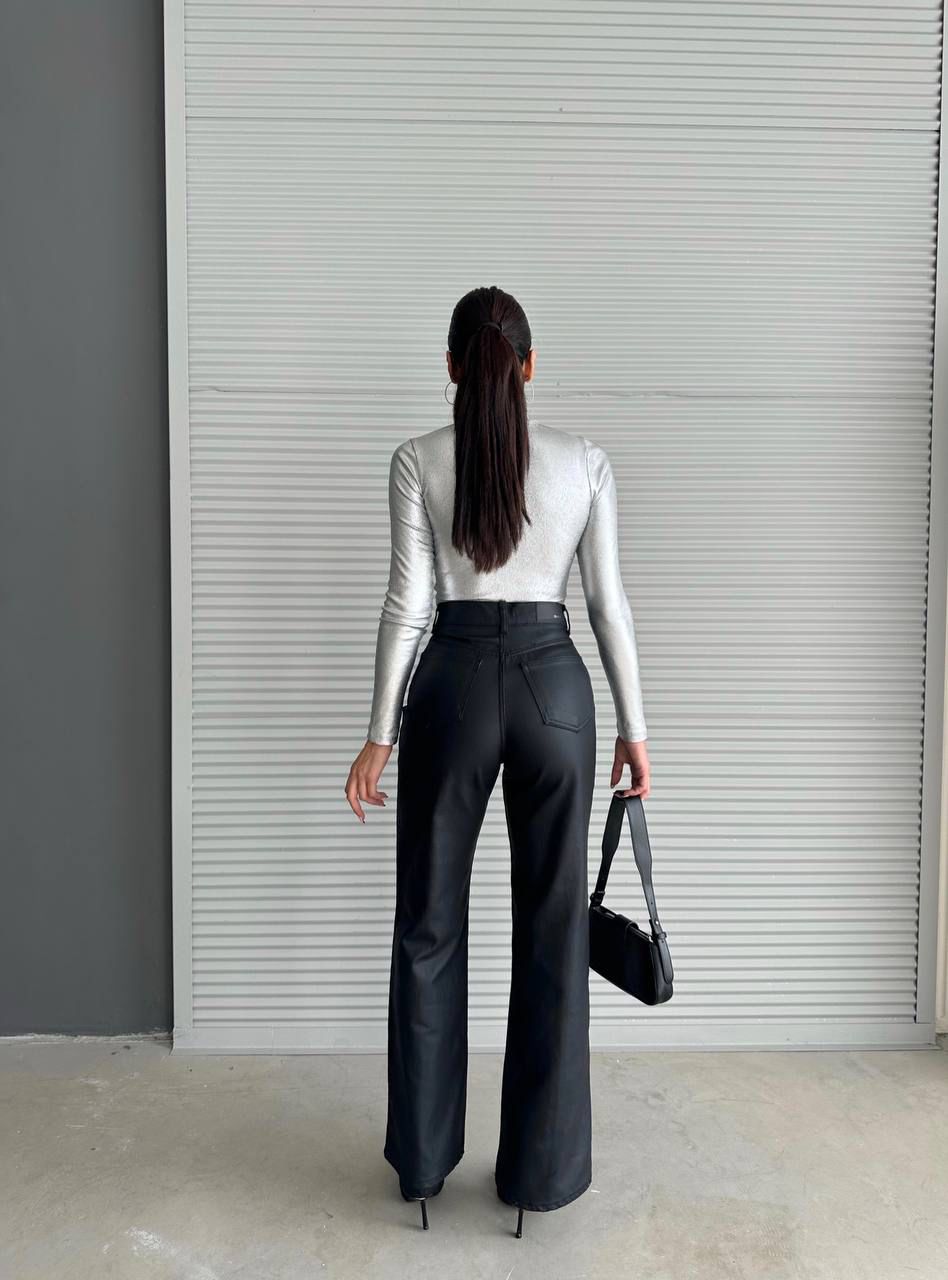Wide Legs Leather Trouser