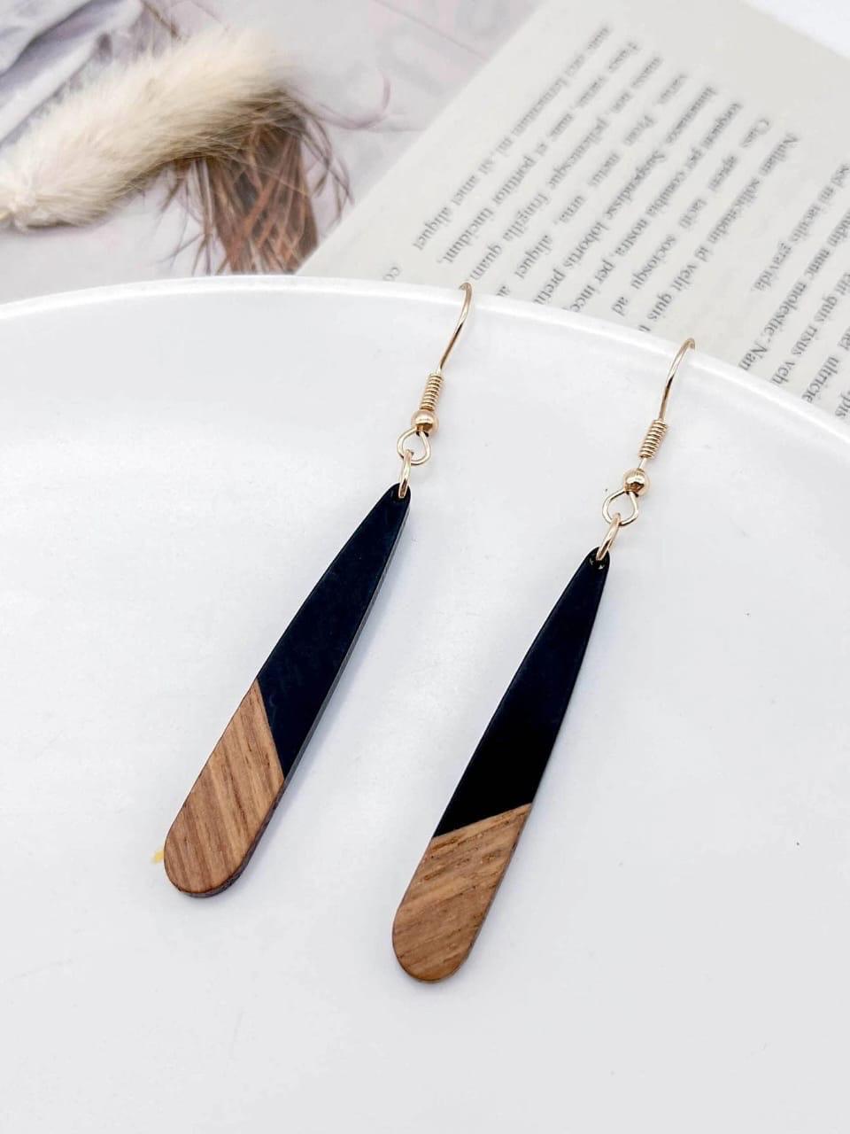 Black Geometric WaterDrop Earrings