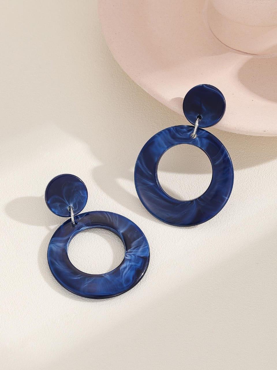 Round Hollowout Marble Earrings